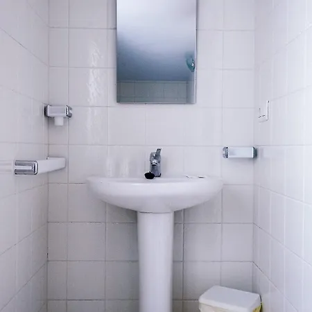 Πανσιόν Os Faroles Playa De Esteiro Lago (Lugo)