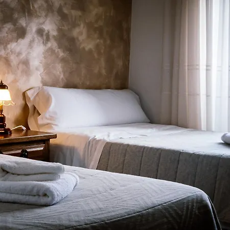 Os Faroles Playa De Esteiro Πανσιόν Lago (Lugo)