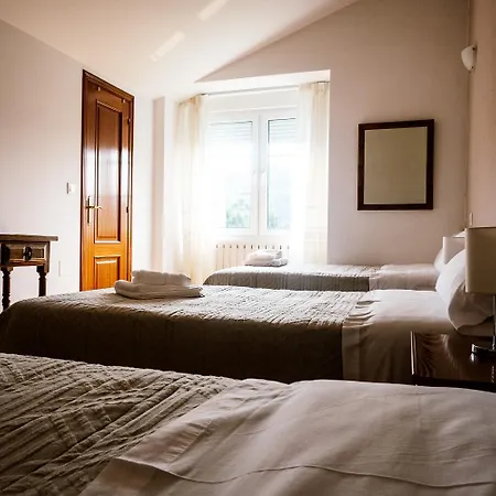 Os Faroles Playa De Esteiro Πανσιόν