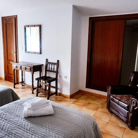 Guest house Os Faroles Playa De Esteiro Lago (Lugo)